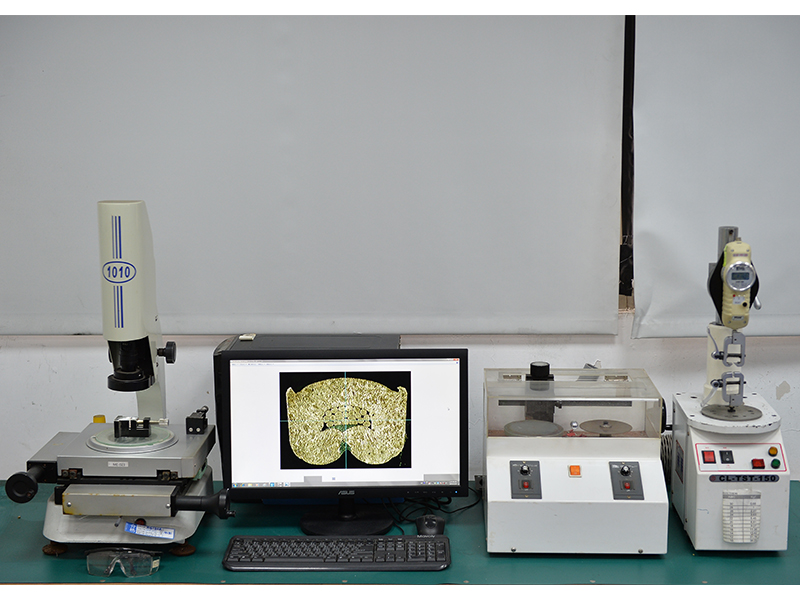 金相量測設備